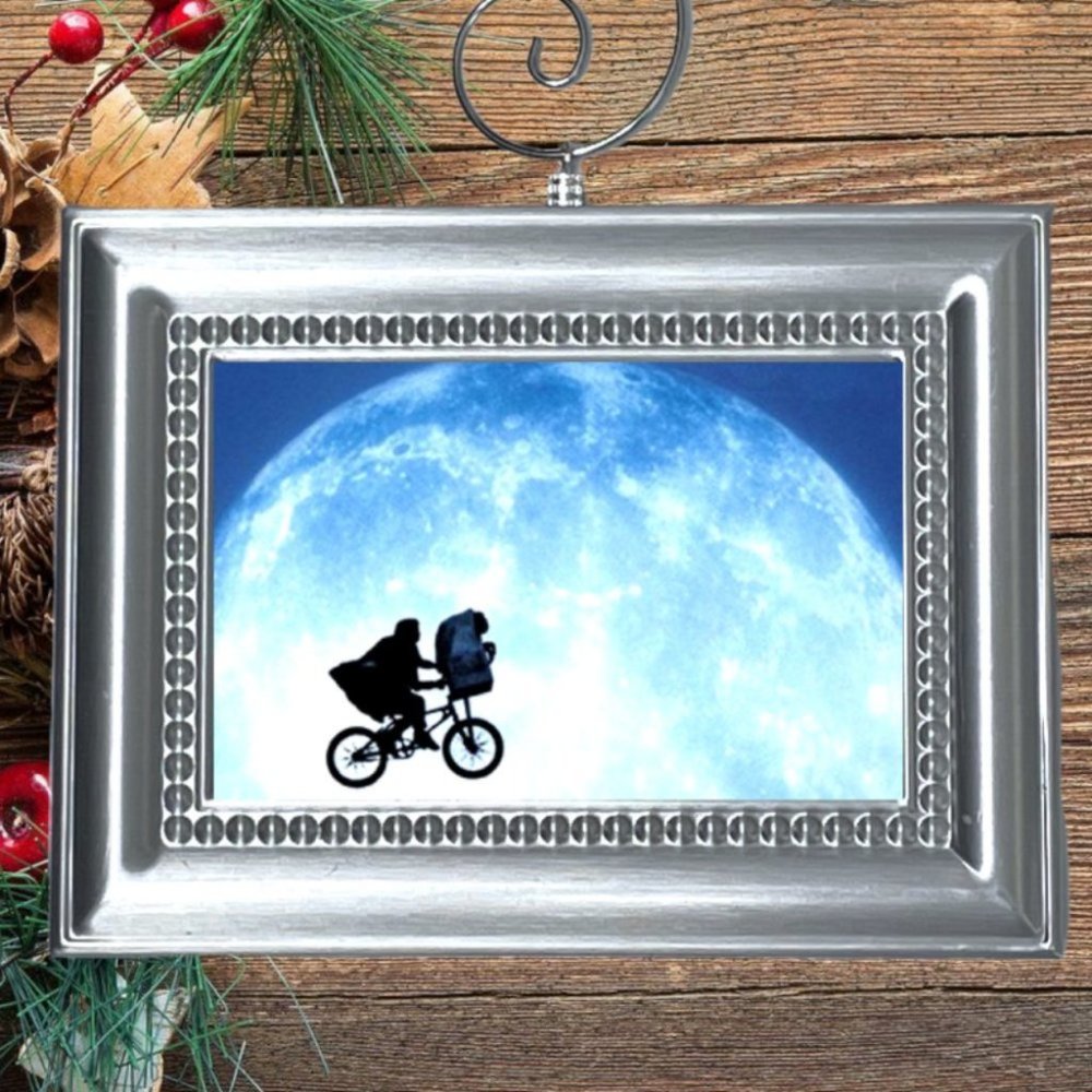 ET &‎ Elliot On Bike The Extra Terrestrial Christmas Tree Ornament